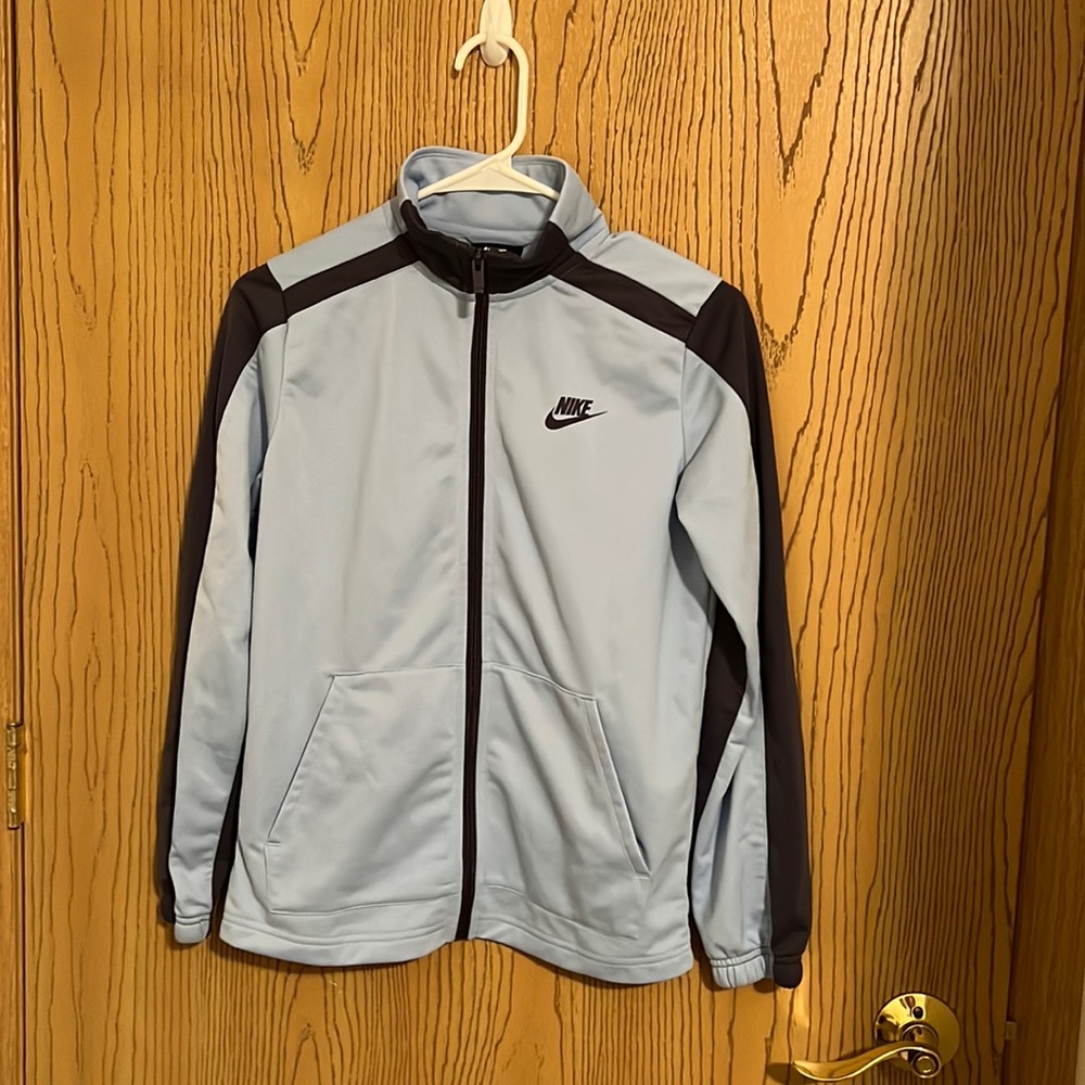 Nike Women's Light Blue Therma-FIT Full-Zip Top Large